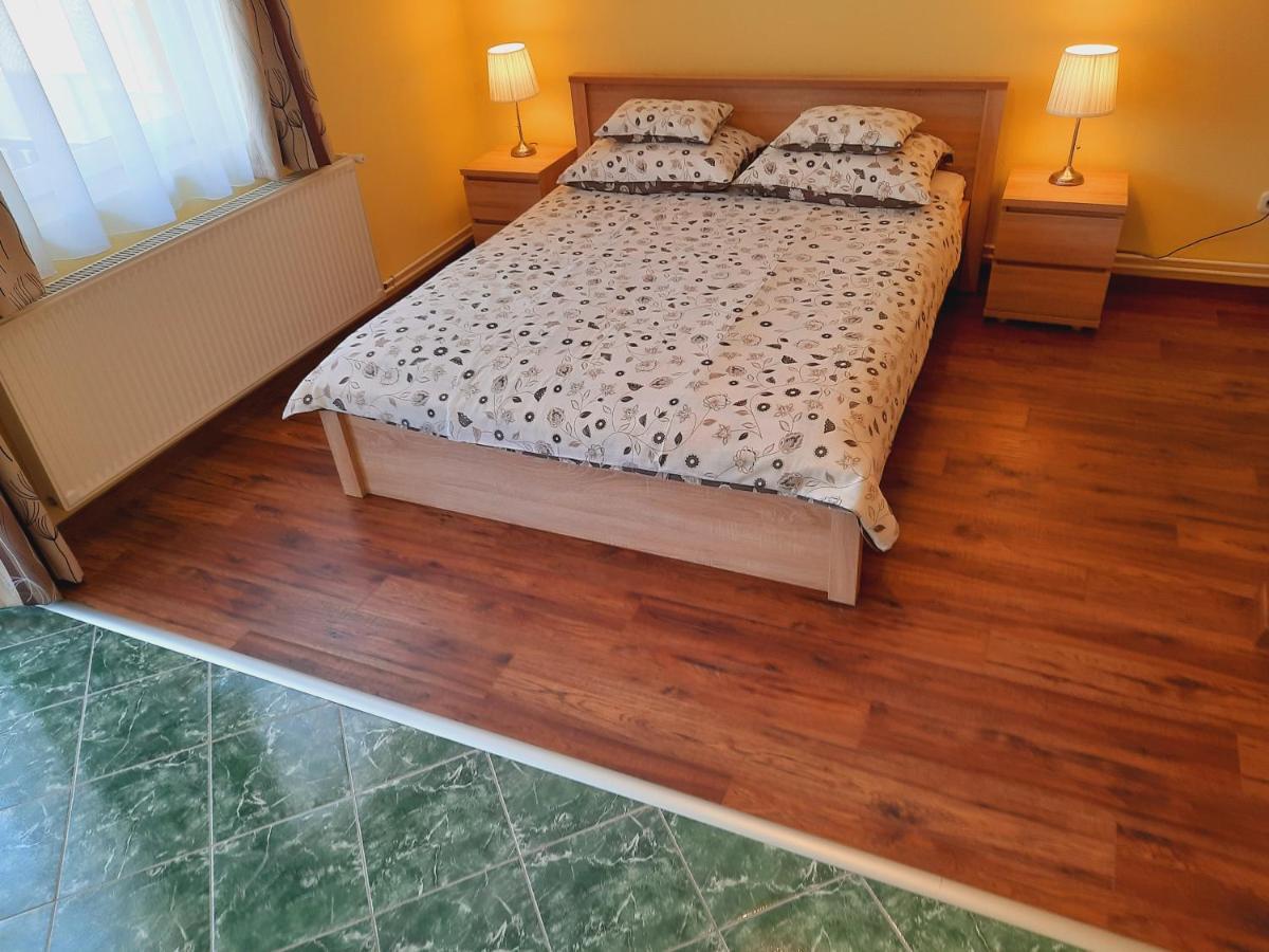 Apartmanhaz King Heviz Exterior photo