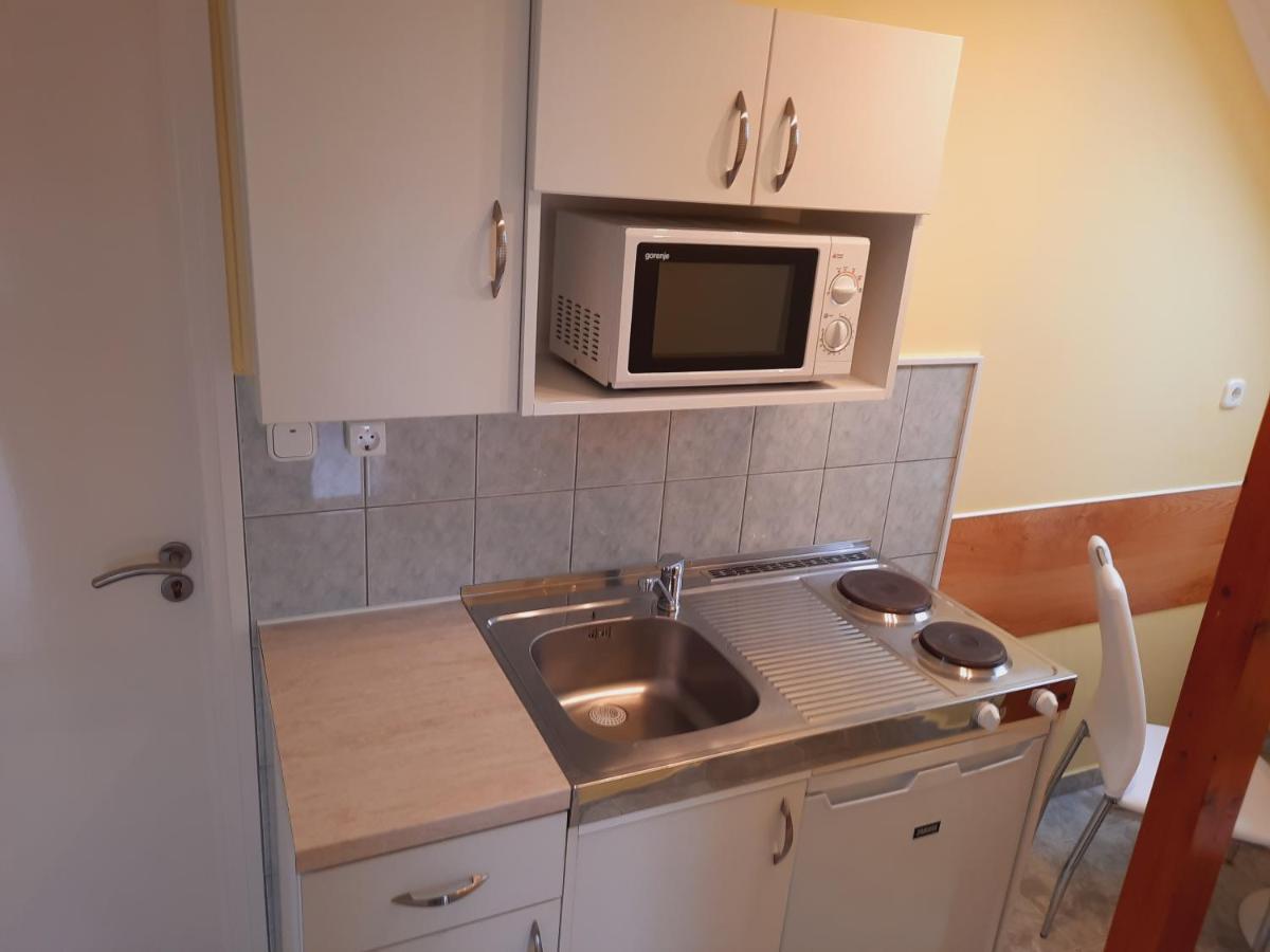 Apartmanhaz King Heviz Exterior photo