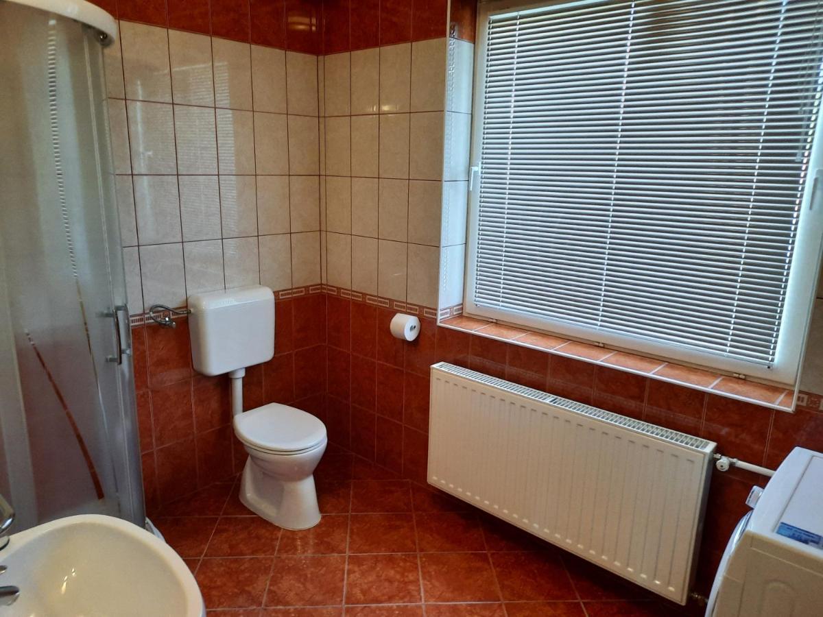 Apartmanhaz King Heviz Exterior photo